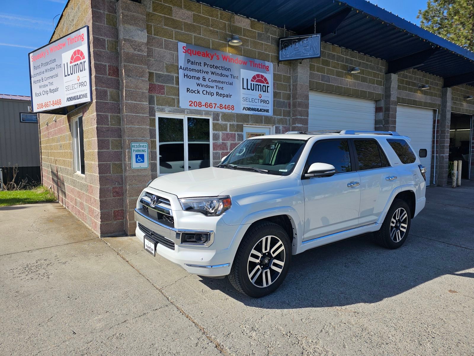 Window tinting workmanship